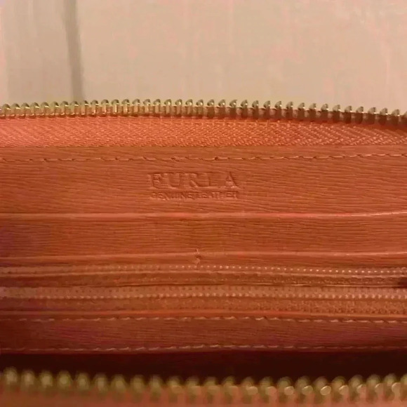 Furla Pink Orange Sunset Leather Wallet - Picture 11 of 17